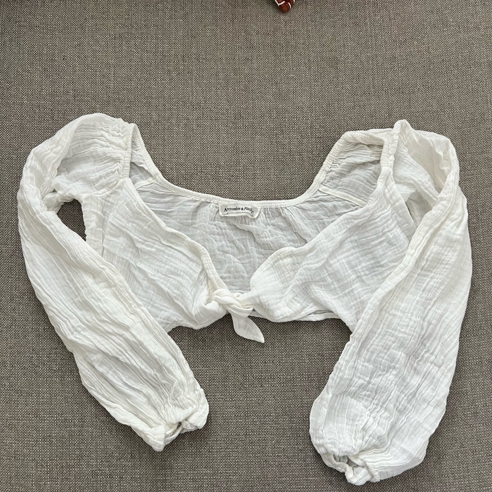 White Long-Sleeve Women's crop top